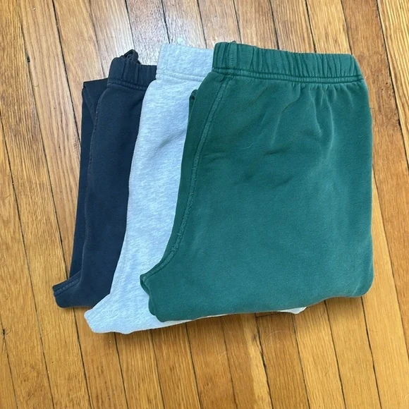 MATE Organic Fleece Relaxed Pocket Sweatpants - Set of 3 - Picture 3 of 7